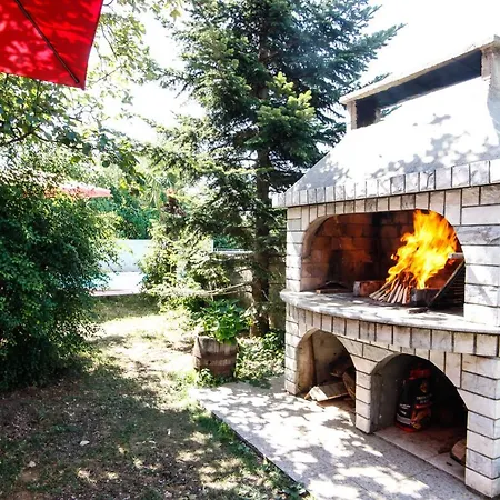 Casa Raymond Villa *